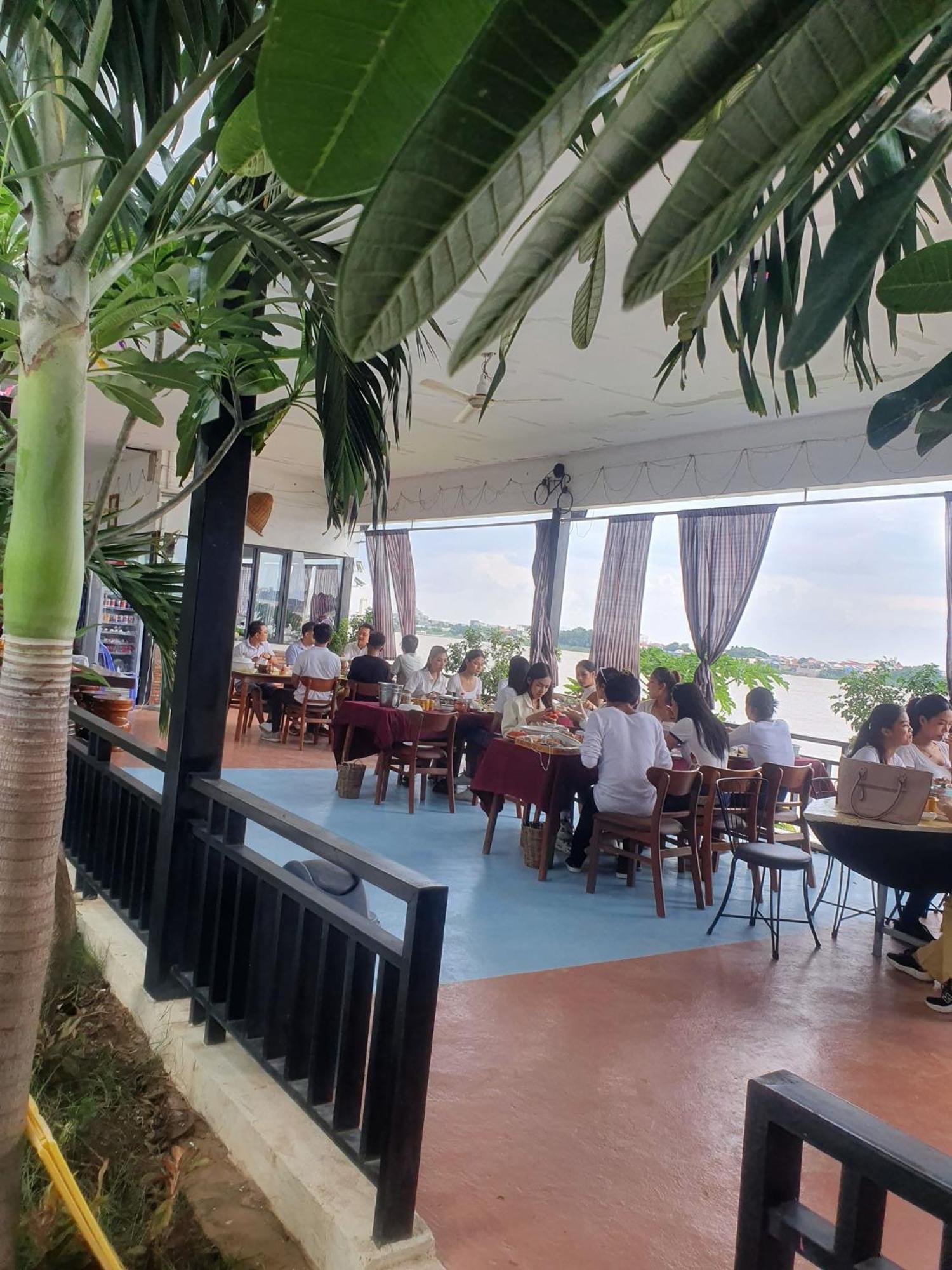 Koh Dach View Boutique Hotel Phnom-Penh Buitenkant foto